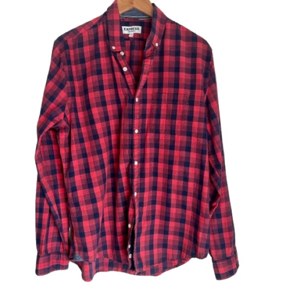 Express Soft Wash Red & Navy Buffalo Plaid Button Down shirt Contrast Cuff Large